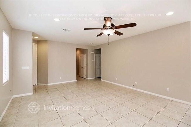 2120 Dolphin Beach Ave in North Las Vegas, NV - Building Photo - Building Photo