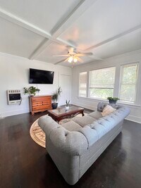 1302 W Bell St, Unit # 4 - 6