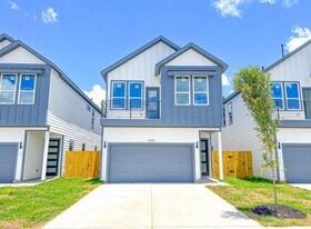 4205 Stassen St in Houston, TX - Building Photo