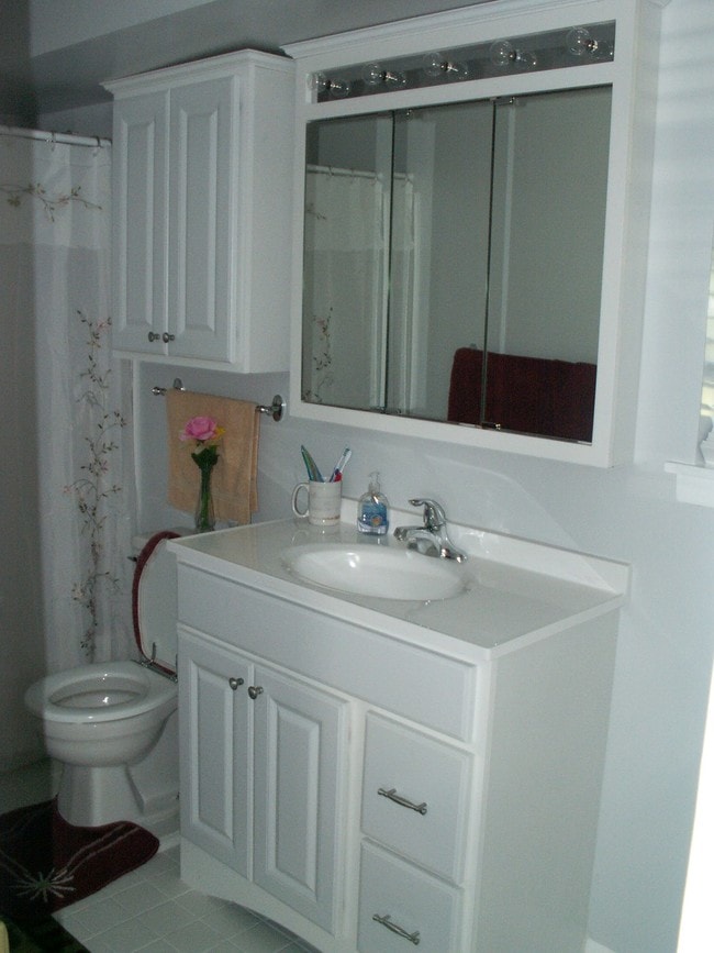 58 Garden View Terrace, Unit 58-15 in Hightstown, NJ - Building Photo - Building Photo