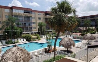 404 NW 68th Ave, Unit 304 in Plantation, FL - Building Photo
