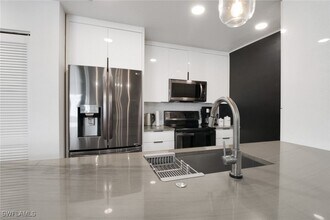 3342 Timberwood Cir in Naples, FL - Building Photo - Building Photo