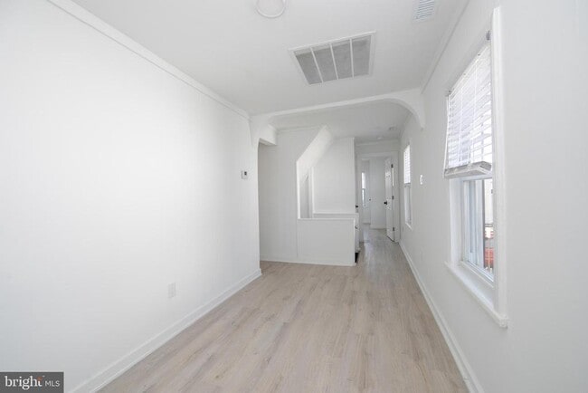 905 Jersey Ave in Gloucester City, NJ - Building Photo - Building Photo