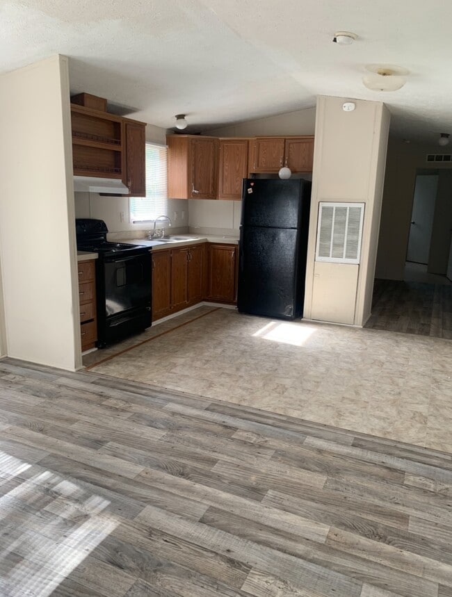 property at 2210 Center St