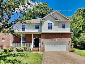 6975 Calderwood Dr in Nashville, TN - Building Photo