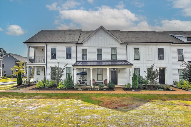 10179 Meeting House Dr NW in Huntersville, NC - Foto de edificio - Building Photo