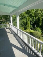 856 Boston Post Rd, Unit Apt1 in Madison, CT - Building Photo - Building Photo