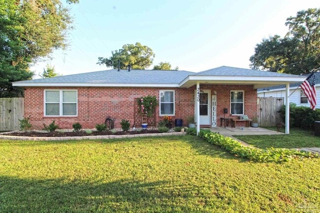 3430 W Brainerd St, Unit 4 in Pensacola, FL - Building Photo - Building Photo