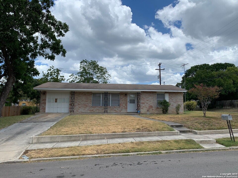 503 Inspiration Dr in San Antonio, TX - Building Photo