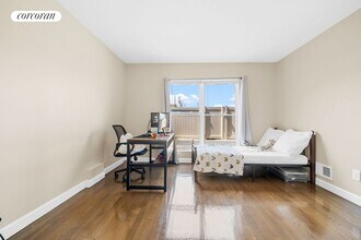 39-30 62nd St in Queens, NY - Building Photo - Building Photo