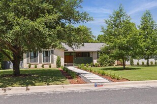 6010 Nasco Dr in Austin, TX - Building Photo