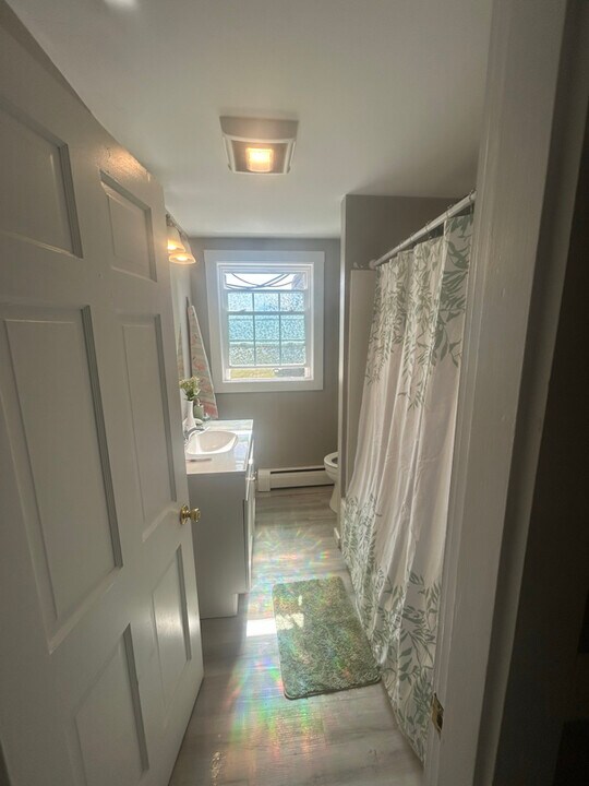 422 Main St in Townsend, MA - Building Photo