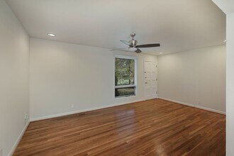584 Joyce Ln in Nashville, TN - Building Photo - Building Photo