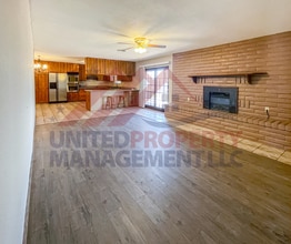 3005 Mountain View Dr in Carlsbad, NM - Building Photo - Building Photo