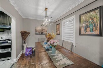 105 Silurian Rd in Toronto, ON - Building Photo - Building Photo