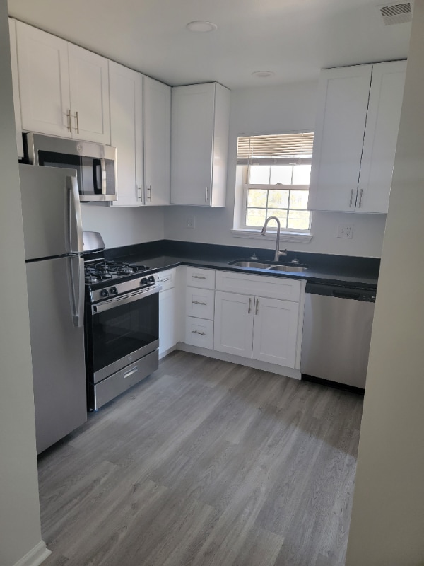 property at 4905 Belmont Rd