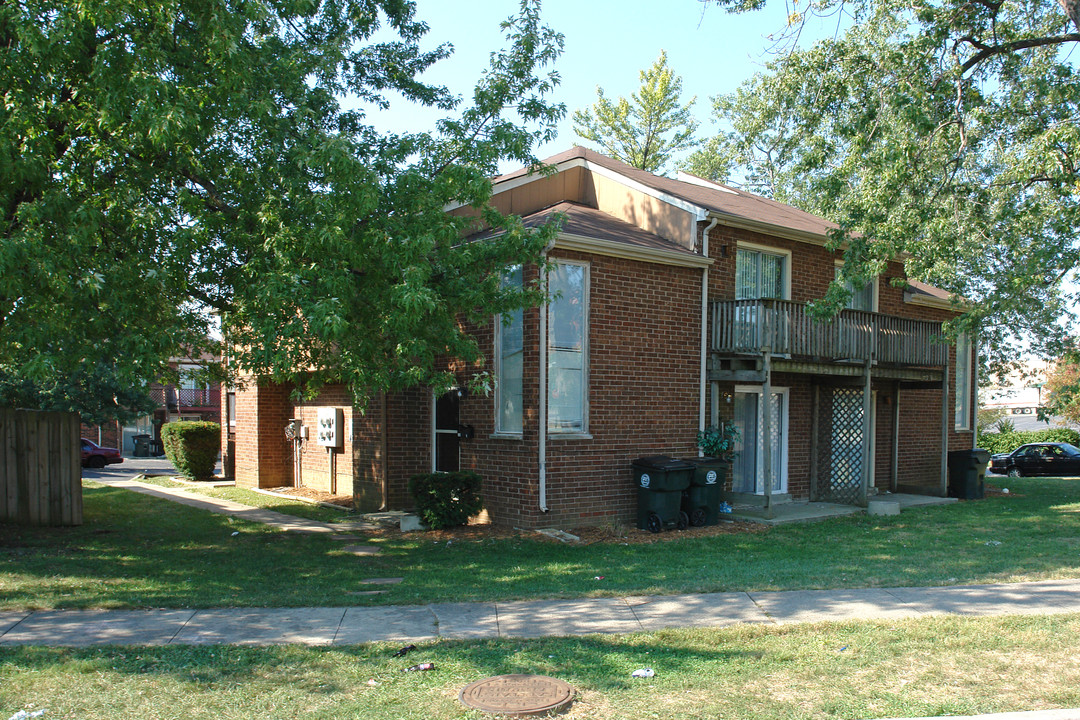 380 Codell Dr in Lexington, KY - Foto de edificio