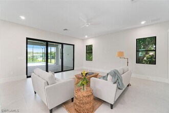 2769 Van Buren Ave in Naples, FL - Building Photo - Building Photo