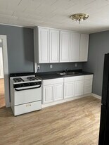 62 Main St in Philadelphia, NY - Building Photo