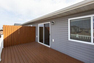 2510 8th Ct W in West Fargo, ND - Building Photo - Building Photo