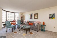 2018 Walnut St photo'