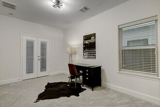 946 W 24th St in Houston, TX - Building Photo - Building Photo