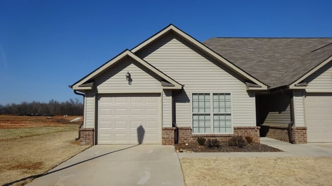 property at 25255 Everblake Dr