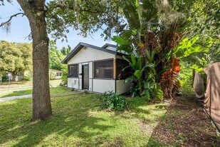 1417 Belgrade Ave in Orlando, FL - Building Photo