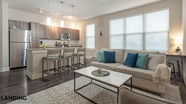 1415 N Main Ave, Unit 2370