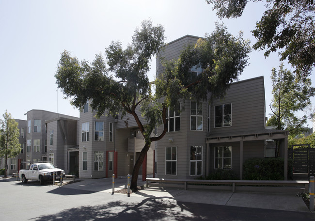 Britton Court Apartments in San Francisco, CA - Building Photo - Building Photo