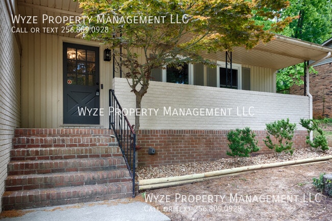 11311 Mountain Crest Dr SE in Huntsville, AL - Building Photo - Building Photo