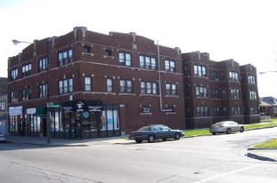 5655-5659 W North Ave Apartments