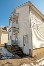 307 Benham Ave, Unit 2 in Bridgeport, CT - Building Photo - Building Photo