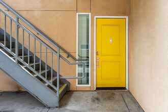 Tripalink in Los Angeles, CA - Building Photo - Building Photo