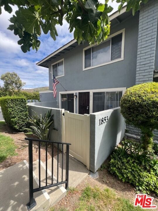 property at 1853 Aleppo Ct