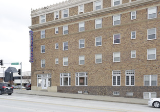 Strand Apartments in Chillicothe, MO - Building Photo - Building Photo