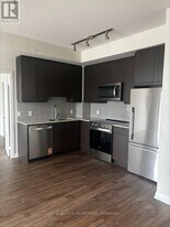 3260 Sheppard Ave E in Toronto, ON - Building Photo
