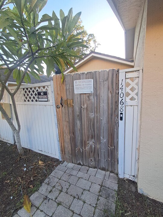 14068 Wellington Trace in Wellington, FL - Building Photo