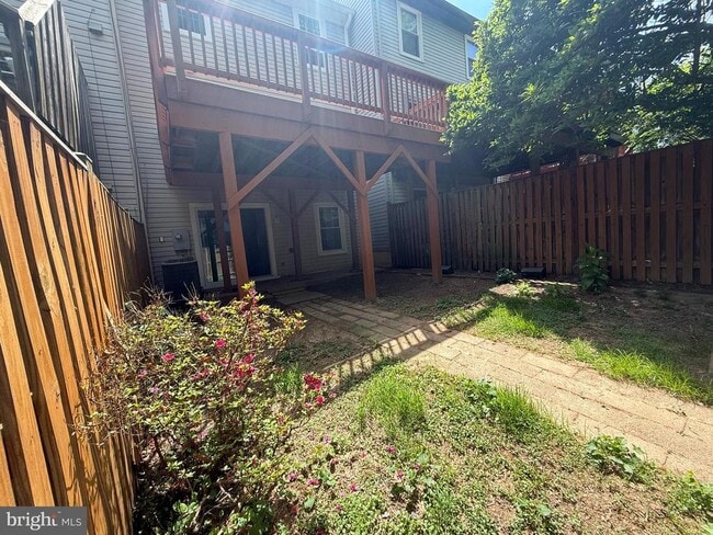 6458 Autumn Glen Ct in Alexandria, VA - Building Photo - Building Photo