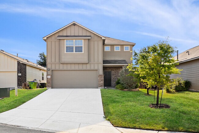 property at 1302 Petunia Blf