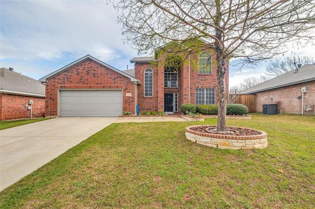 1625 Mallard Dr in Corinth, TX - Building Photo