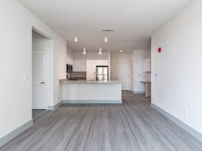 Lofts at South Lake in Clermont, FL - Foto de edificio - Building Photo