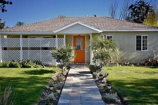 4908 Denny Ave in Los Angeles, CA - Building Photo