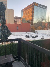 1520 Main St in Columbia, SC - Foto de edificio - Building Photo