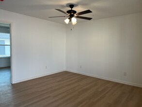 3406 TX-36 in Gatesville, TX - Building Photo - Building Photo