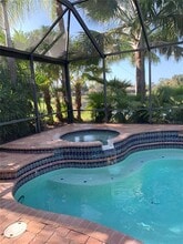 6828 Honeysuckle Trail in Lakewood Ranch, FL - Building Photo - Building Photo