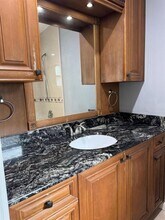 11050 NW 36th St in Coral Springs, FL - Building Photo - Building Photo