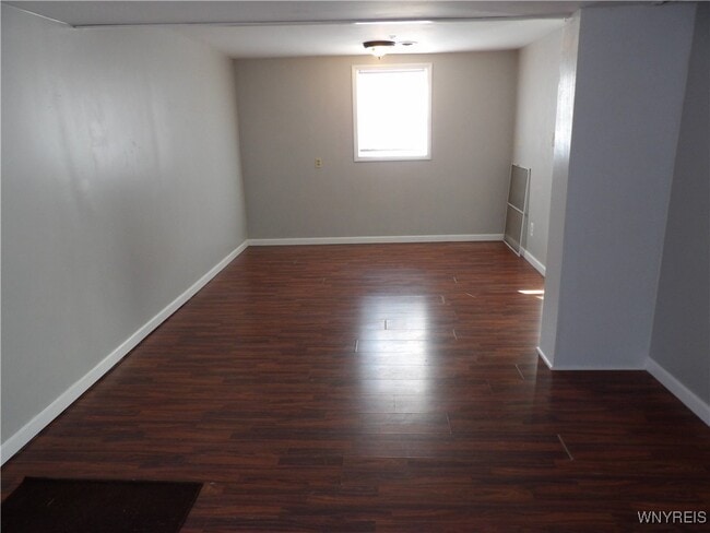 10332 Transit Rd in East Amherst, NY - Building Photo - Building Photo