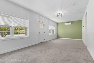 123 N State St in Clarks Summit, PA - Building Photo - Building Photo