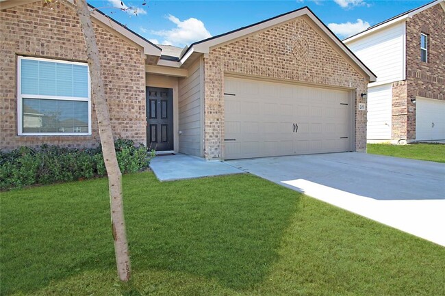 property at 120 Dupont Pass